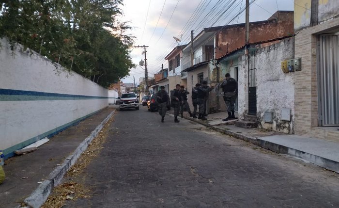 Operação integrada prende integrantes de organização criminosa em Maceió