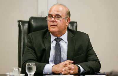 Presidente do TJAL discute temas do Judiciário em encontro de presidentes dos TJs