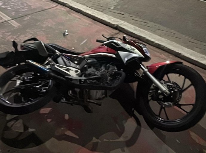 Oplit prende motociclista após perseguição; veículo tem queixa de furto