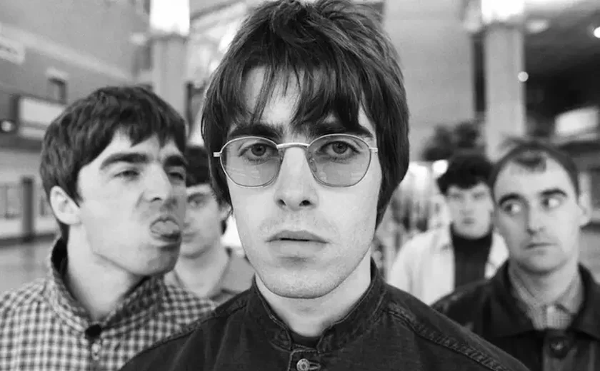 Oasis vai voltar? Irmãos Gallagher fazem publicações enigmáticas