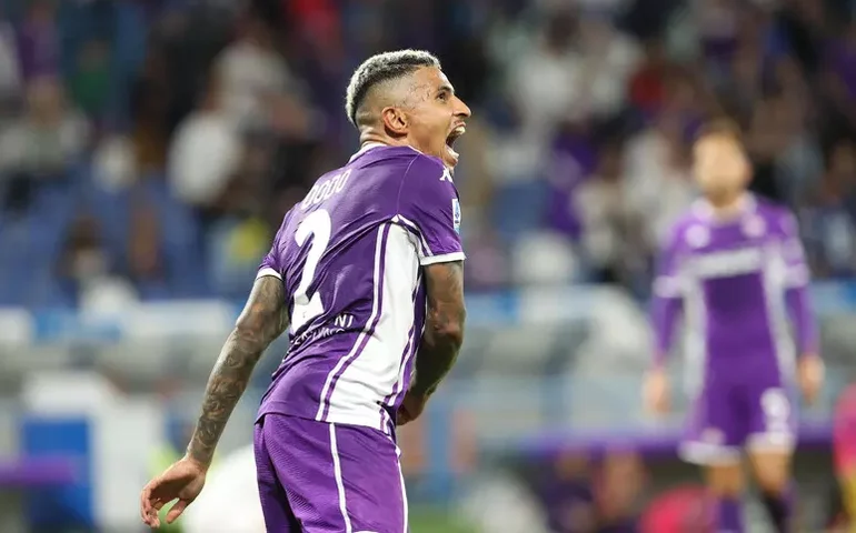 Fiorentina leva susto, mas vence e avança na Conference League