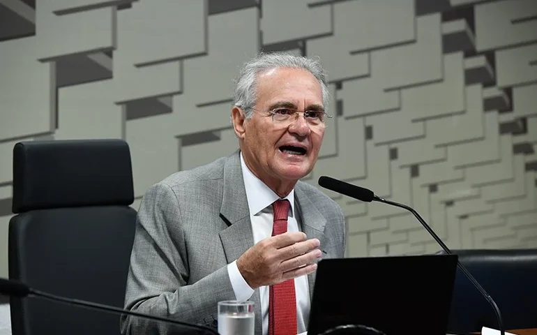 Renan denuncia “fraude brutal” contra aposentados do IPREV de Maceió