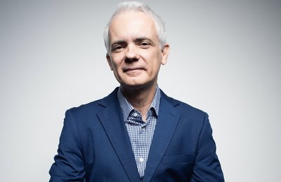 Especialista diz que expansão desenfreada da EAD comprometeu formação de professores