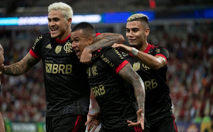 Andreas Pereira quebra tabu em gol de falta e vice-líder Flamengo bate Juventude