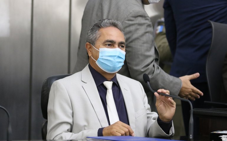 Francisco Tenório propõe criação da delegacia especializada na proteção do idoso em Alagoas