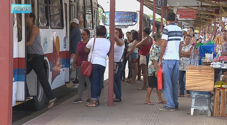 Diminuição nos registros de assaltos a ônibus em Aracaju