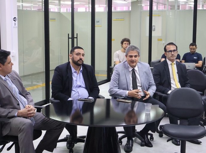 Juízes federais e secretário de Estado conhecem proposta da Plataforma PopRua