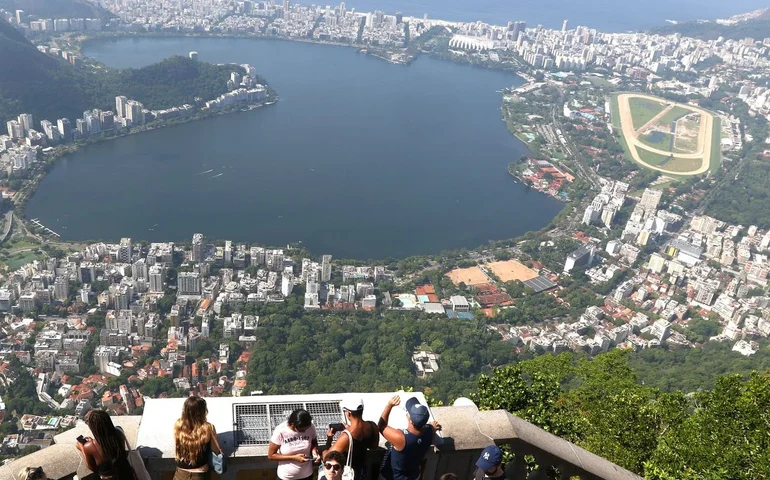 Porteiro contribui para prisão de homem acusado de furtos em prédios da Zona  Sul; suspeito já foi detido 11 vezes