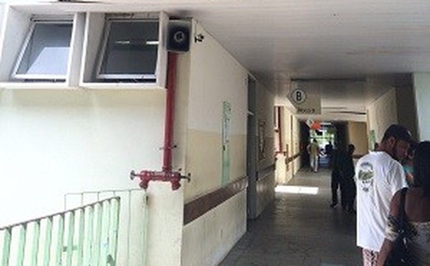 Médicos do PAM Salgadinho de AL entram em greve por falta de estrutura