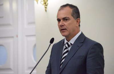 Ronaldo Medeiros denuncia "desmonte" no sistema de Previdência Social