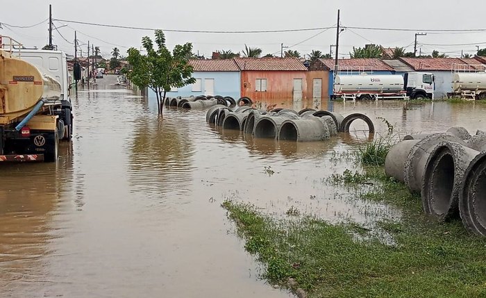 Cidades foram atingidas por desastres naturais