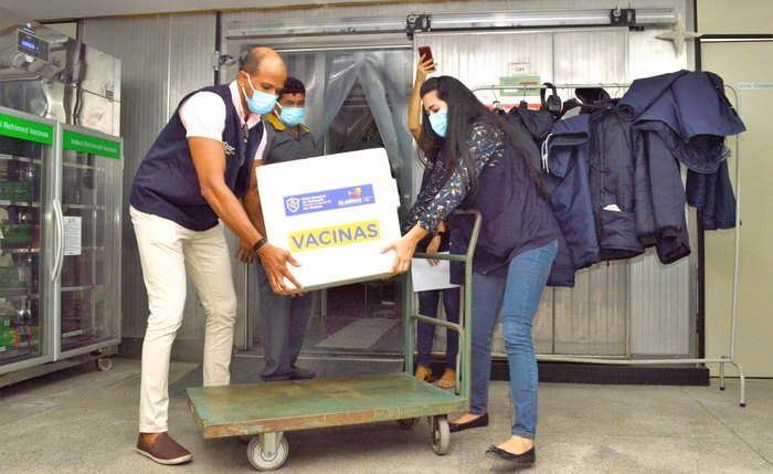 Chegada de vacinas contra o coronavírus ao estado Chegada de vacinas contra o coronavírus ao estado