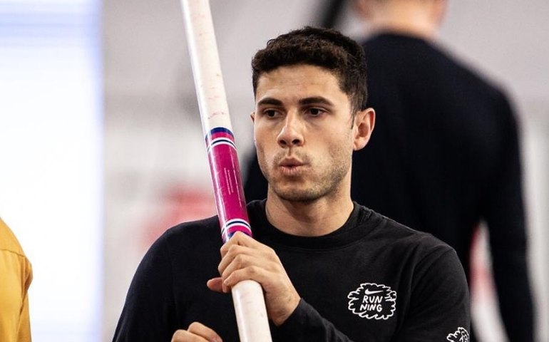 Campeão olímpico no salto com vara, Thiago Braz é suspenso preventivamente por doping