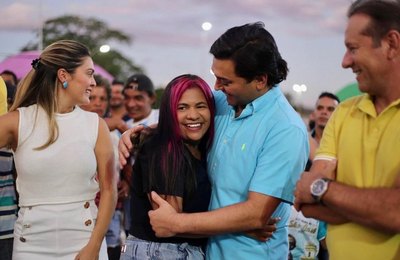 Candidato a deputado federal, Rodrigo Valença ganha força entre os jovens eleitores alagoanos