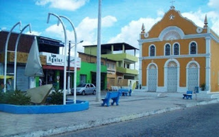 Retirada de homenagens a filhos iliustres gera polêmica em Lagoa da Canoa