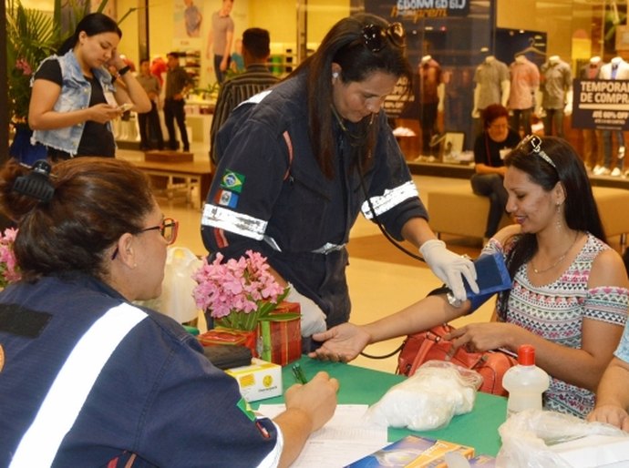 Secretaria promove ações de promoção da saúde em shopping de Maceió