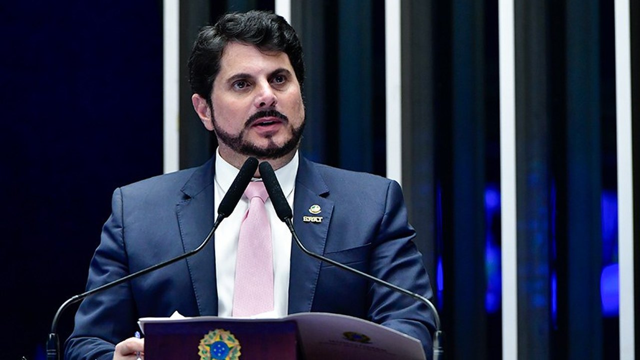 Marcos do Val destaca aprovação do marco temporal pela CCJ e critica STF