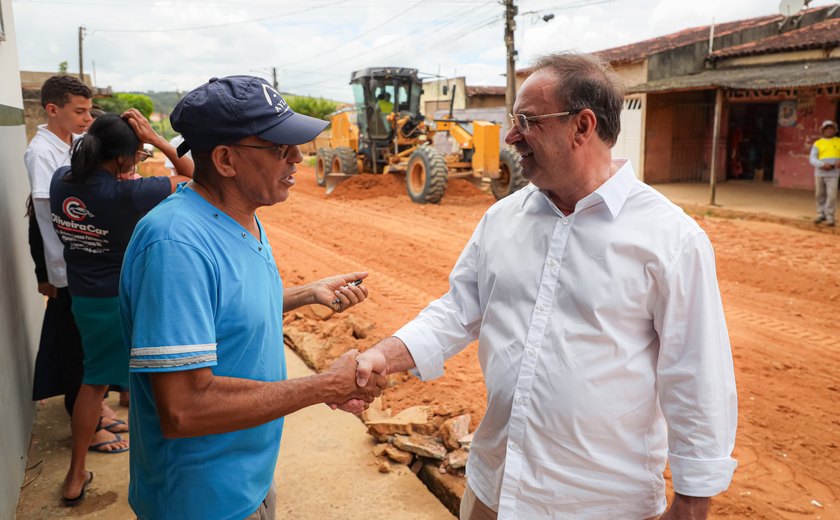 Arapiraca investe em tecnologia na pavimentação de ruas