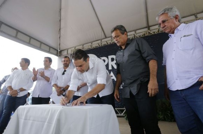 Igreja Nova: Renan Filho assina ordem de serviço para recuperação da AL-225
