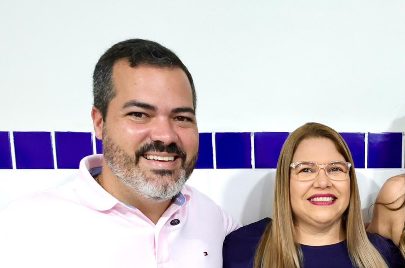 Atalaia realiza pagamento do Prêmio Escola 10; prefeito Nicollas destaca valorização dos profissionais da educação