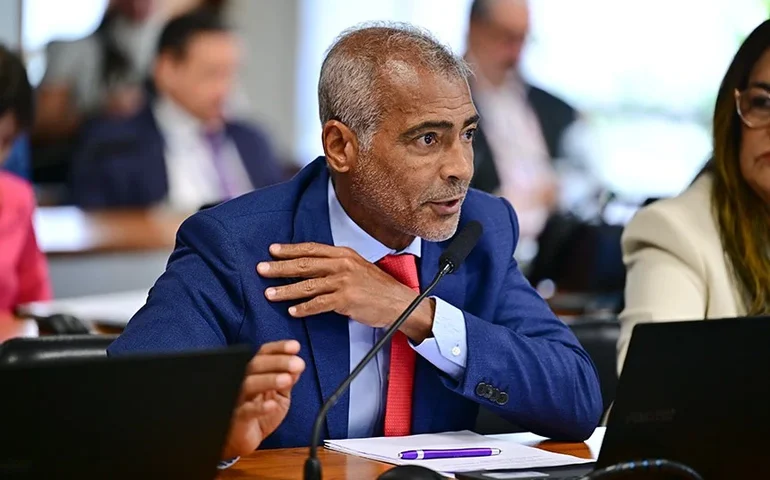 Aprovado projeto que garante direitos trabalhistas a árbitros