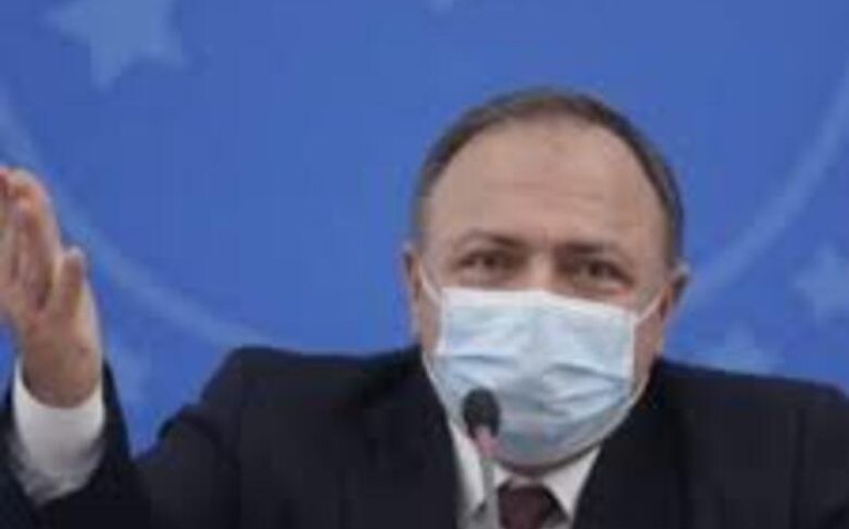 Liverpool vence jogo apertado contra Newcastle e pressiona City pela liderança