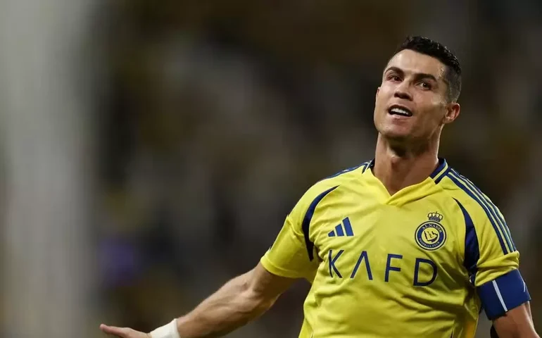 US$ 285 milhões: com quase 40 anos, Cristiano Ronaldo é o craque mais bem pago do mundo em 2024