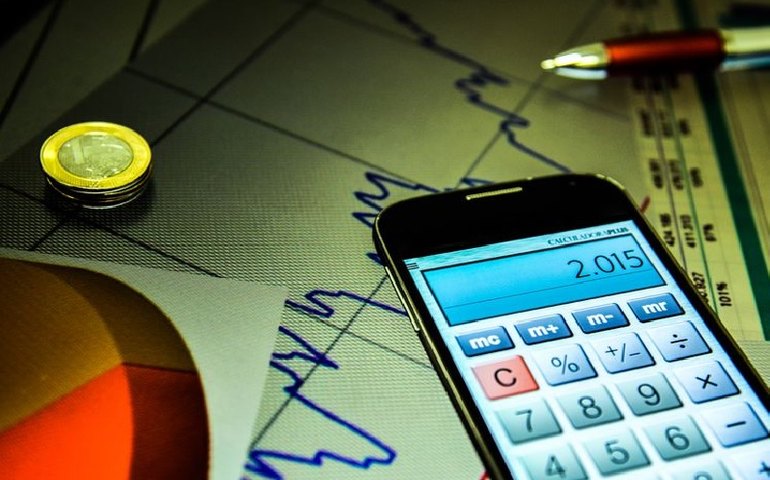 Juro médio no crédito livre sobe a 44,2% em fevereiro; cheque especial avança a 137,4%