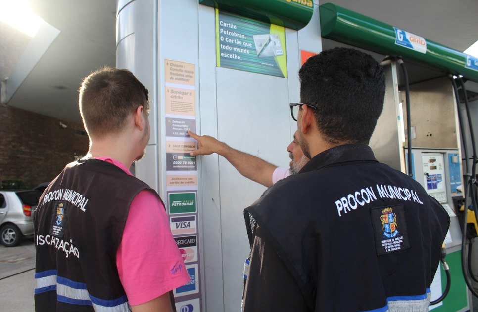 PROCON FISCALIZAÇÃO GASOLINA / Foto: Foto: Ascom/Semdec