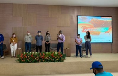 Sedetur promove seminário de Apicultura para produtores de Delmiro Gouveia 