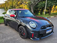 MINI John Cooper Works reforça posicionamento esportivo no Brasil - Sérgio Dias (26).jpeg 