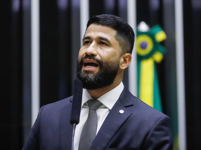 Fabio Costa critica Renan Filho por defender pedágio em rodovias federais