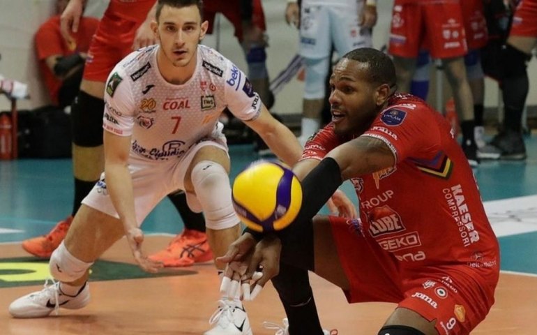 Leal faz 21 pontos e comanda Brasil em virada sobre a Alemanha na Liga das Nações