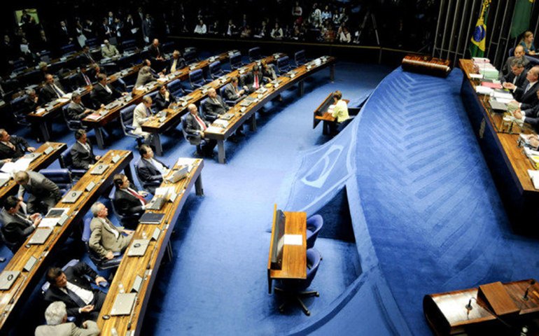 CCJ do Senado começa a discutir lei de abuso de autoridade