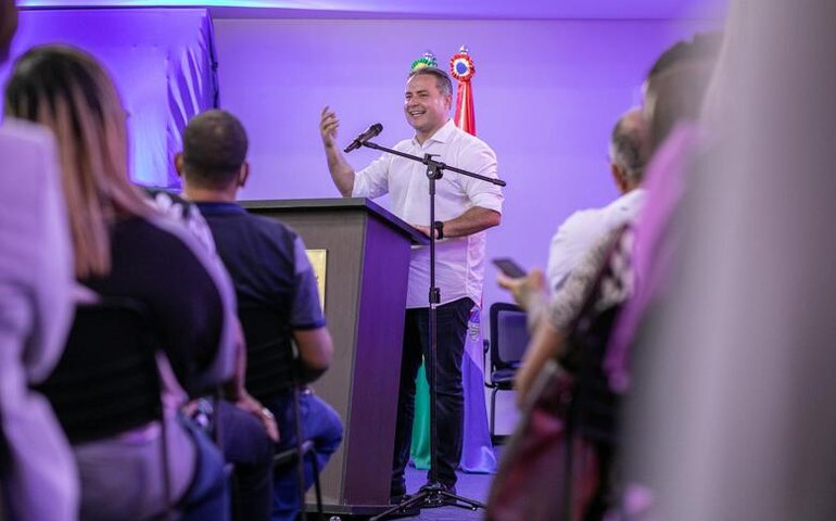 Governador assina decreto que cria incentivo fiscal a empresas que patrocinam o esporte em AL