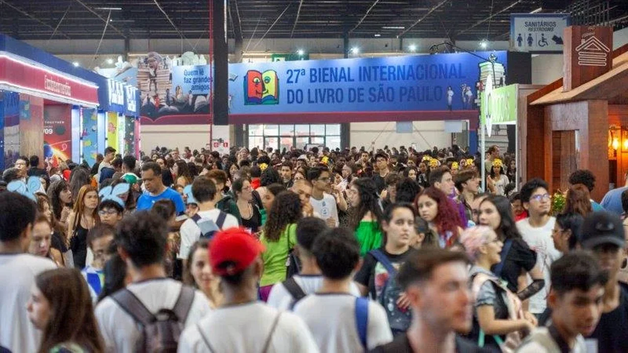 Primeiro sábado (05/09) da Bienal Internacional do Livro de São Paulo esgota ingressos mais de um mês antes da abertura do evento