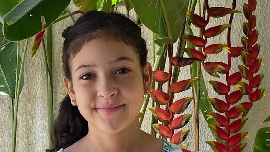 Alagoana de apenas 11 anos de idade lança livro no próximo sábado em Maceió