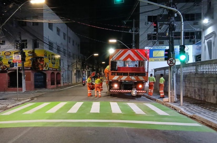 Ruas do Centro de Maceió recebem reforço na sinalização viária