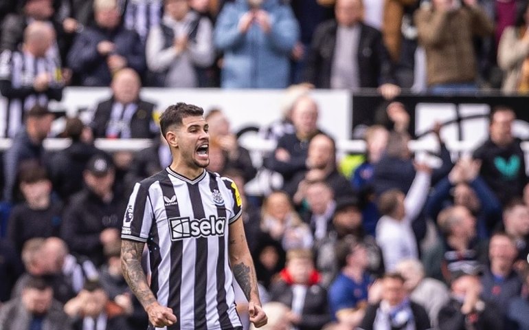 Bruno Guimarães dá assistência e Newcastle massacra o Tottenham no Campeonato Inglês