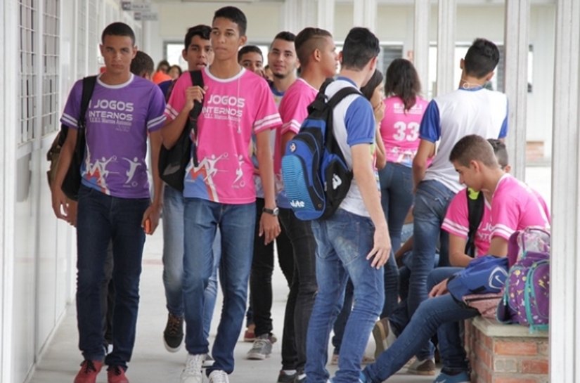 Seduc abre inscrições para credenciamento de escolas do ensino integral