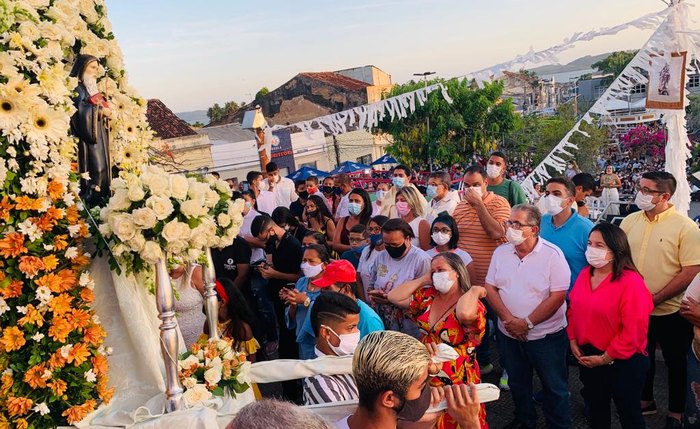 Imagem de Nossa Senhora do Pilar é companhia de muitos moradores da cidade Imagem de Nossa Senhora do Pilar é companhia de muitos moradores da cidade