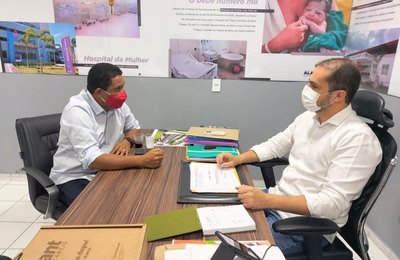 Júlio Cezar e Alexandre Ayres reforçam ações para a área da Saúde em Palmeira