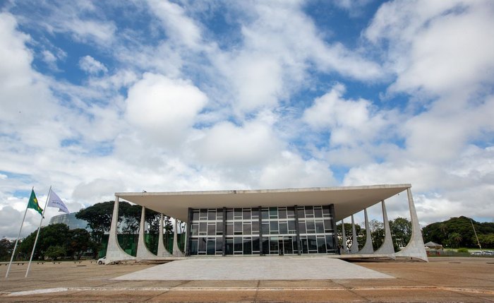STF mantém validade de jornada 12x36 por meio de acordo individual