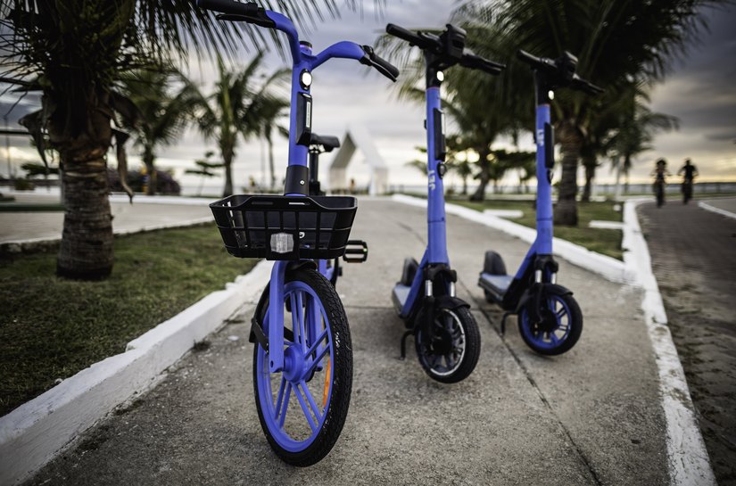 Patinetes e bicicletas elétricas: conheça as regras para circular em Maceió