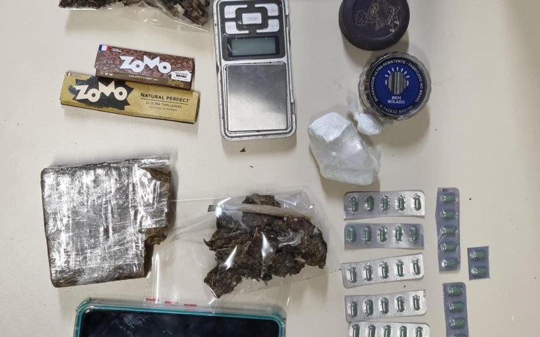 Polícia Civil prende homem por tráfico de drogas no Benedito Bentes