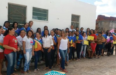 Roteiro faz campanha para trazer mais alunos à sala de aula