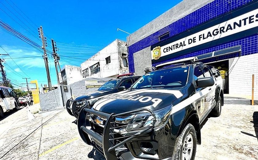 Mulher procura delegacia para fazer BO e acaba presa por ter matado os filhos envenenados