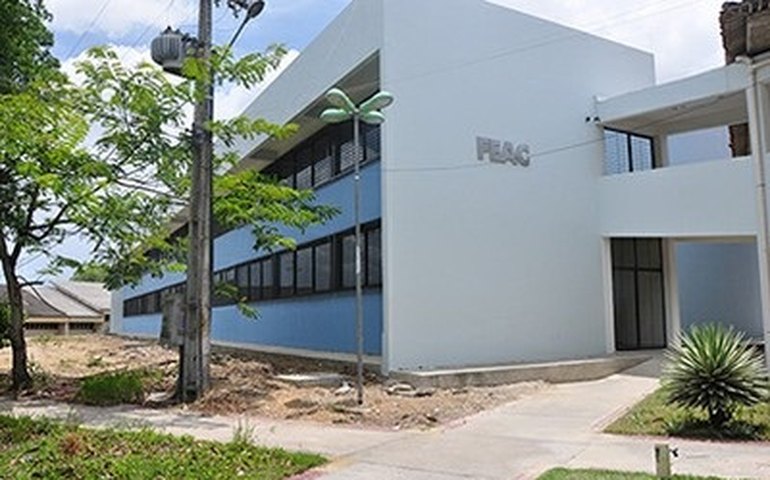 Governo bloqueia novamente verba das universidades federais, liberada horas antes