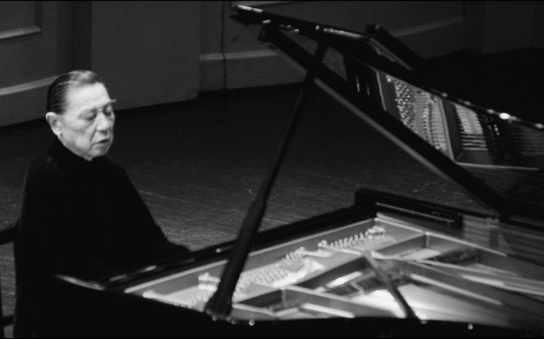 Pianista Fou Ts’Ong morre aos 86 anos
