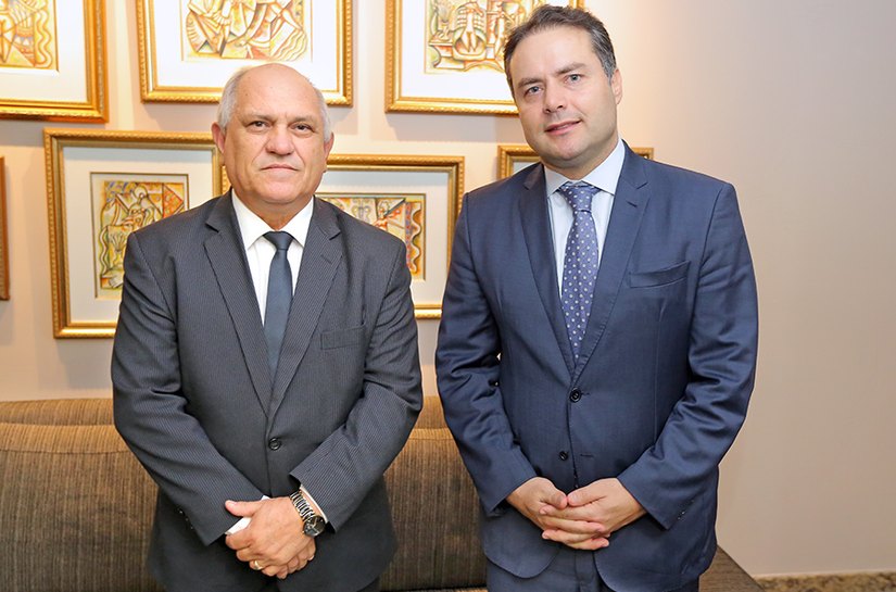 Presidente Otávio Praxedes se reúne com governador Renan Filho